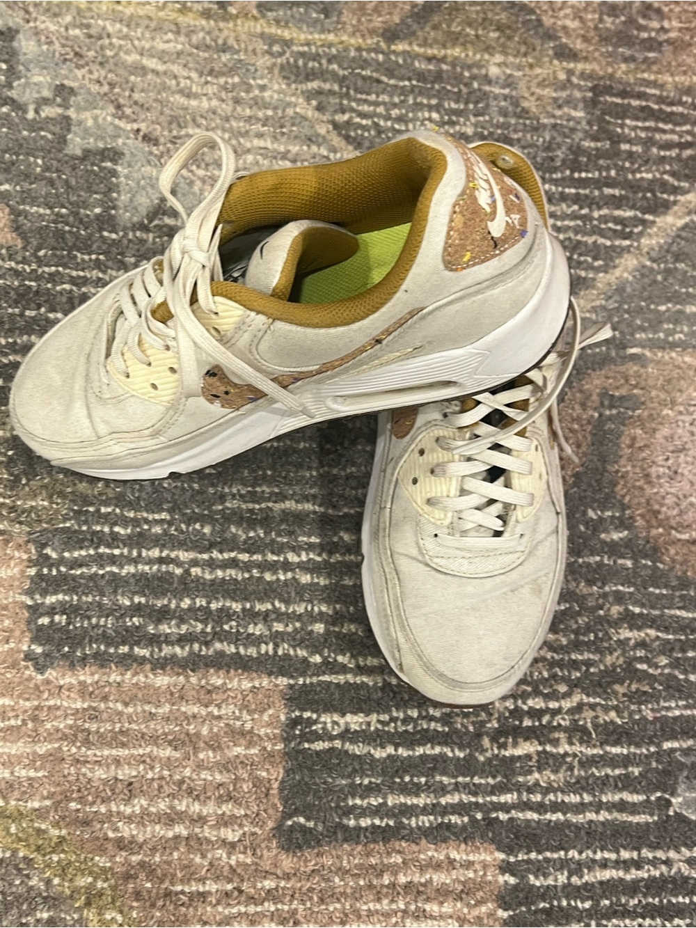 Women’s Nike Air Cork Fig Size 8.5